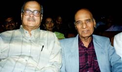 harish-raghuvanshi-with-khayyam Harish Raghuvanshi with Khayyam