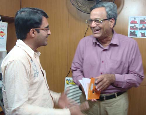 Devang Vibhakar In Conversation with Ashok Aatreya While Gifting Him His Book "SpeakBindas - Following The Inner Passion" Devang Vibhakar In Conversation with Ashok Aatreya While Gifting Him His Book "SpeakBindas - Following The Inner Passion"